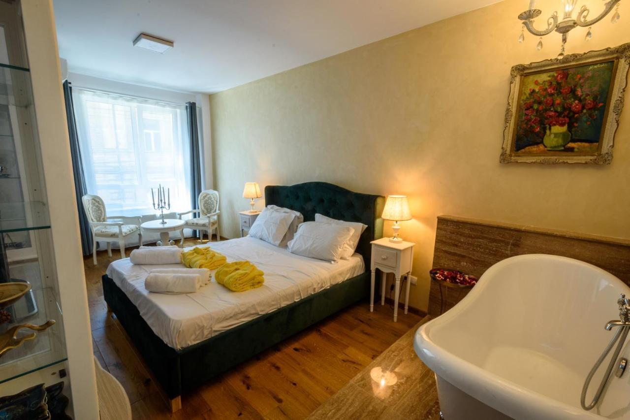 Ultracentral Luxury Apartment Kluż-Napoka Zewnętrze zdjęcie