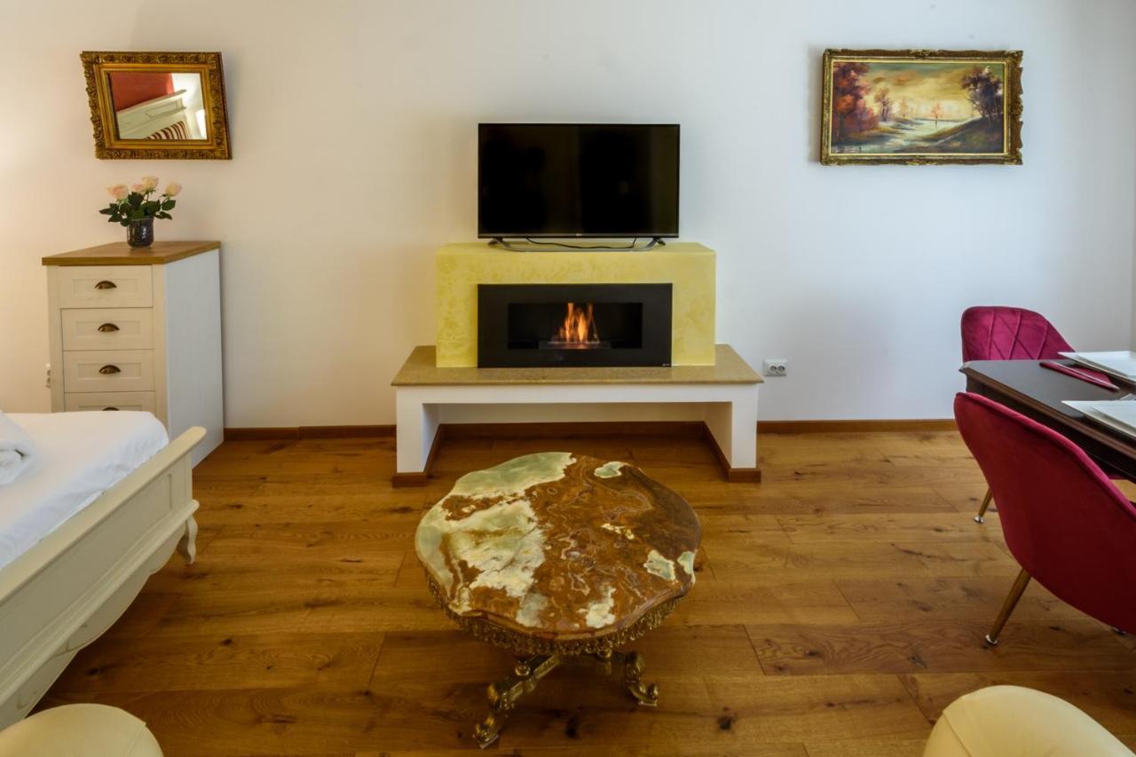 Ultracentral Luxury Apartment Kluż-Napoka Zewnętrze zdjęcie